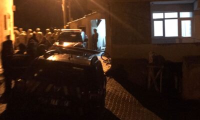 Annesine mesaj atan köylüsünü öldürdü!.