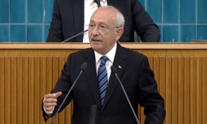 Kılıçdaroğlu’ndan öğretmenlere 24 Kasım’da ikramiye vaadi..