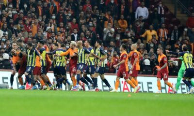 Derbide 4 sarı kart birden çıktı, saha karıştı!.