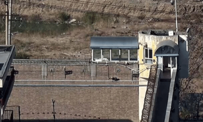 Çin, toplama kampında sakallı olanlara işkence yapıyor!.