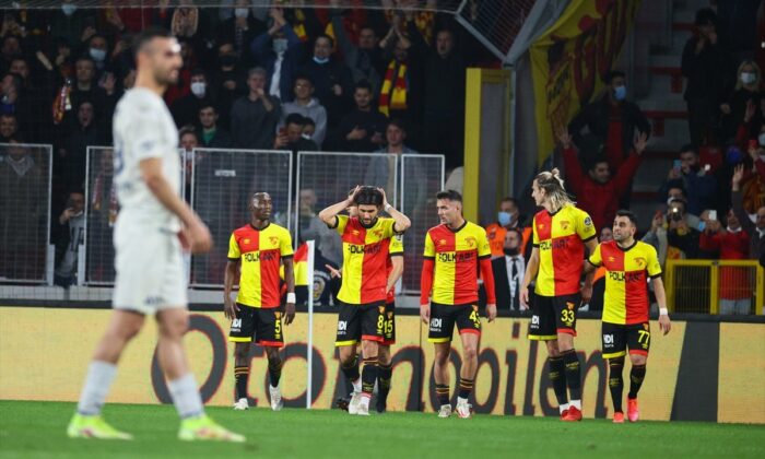 Fenerbahçe, Göztepe ile 1-1 berabere kaldı!.