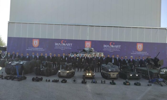 Ankara’da yerli ve milli insansız kara araçları sergilendi!.