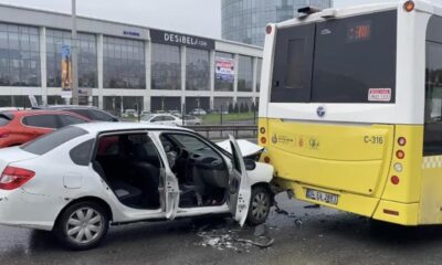Kartal’da otomobil İETT otobüsüne çarptı! 2 yaralı..