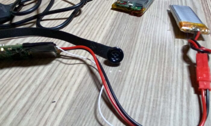 Osmaniye’de 2 kişi, ehliyet sınavında kopya düzeneği ile yakalandı!.