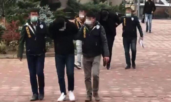 Sivas’ta sosyal medya dolandırıcılığından 6 kişi tutuklandı!.
