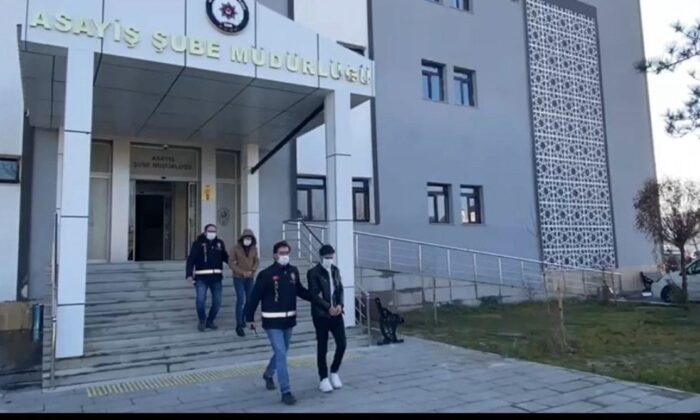 Van’da masaj salonuna fuhuş operasyonu…