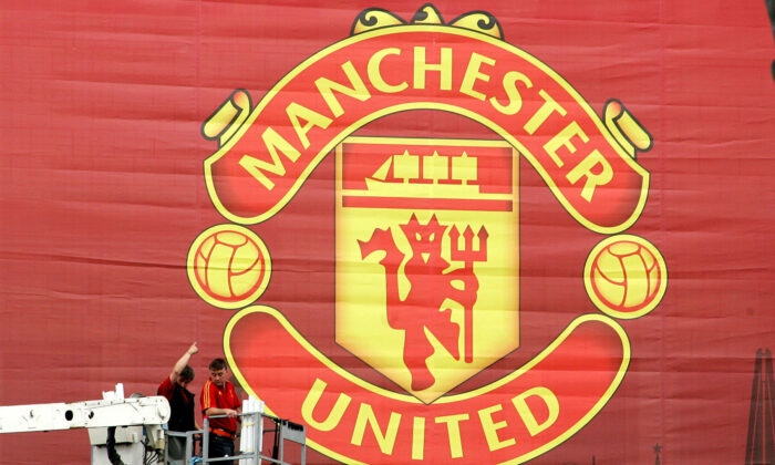 Manchester United virüs nedeniyle kulüp tesisini kapattı!.