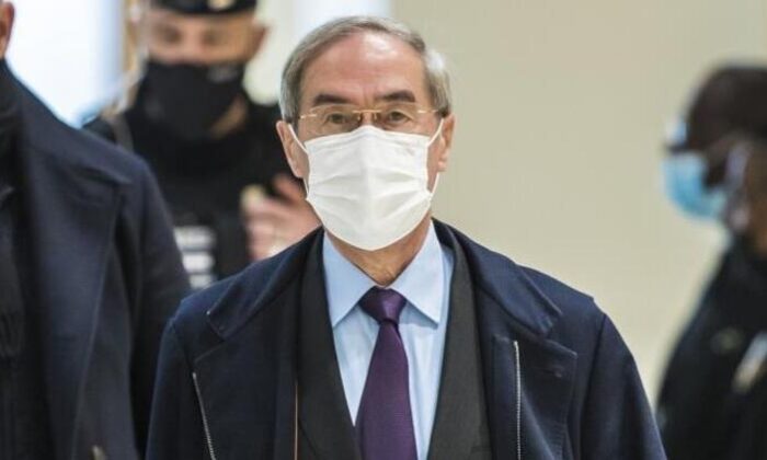 Eski Fransa İçişleri Bakanı Gueant tutuklandı!.