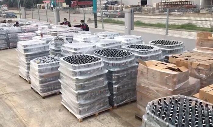 Bursa merkezli 9 ilde operasyon! 57 bin litre sahte içki ele geçirildi!.