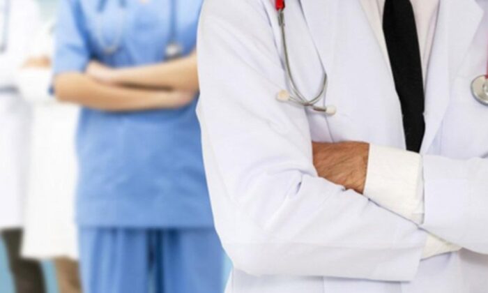 Doktorlar iş bırakıyor! Sağlık çalışanları grev kararı aldı!.