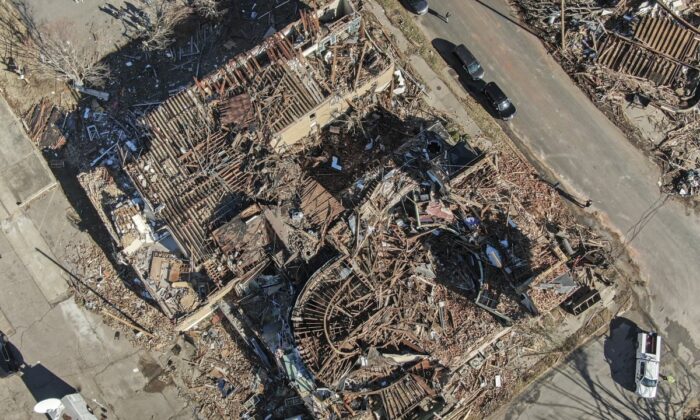 ABD’deki hortum faciasında 64 kişi hayatını kaybetti!.