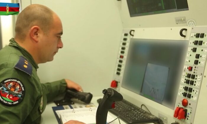 Azerbaycan Ordusu, Bayraktar SİHA’larla tatbikat yaptı!.