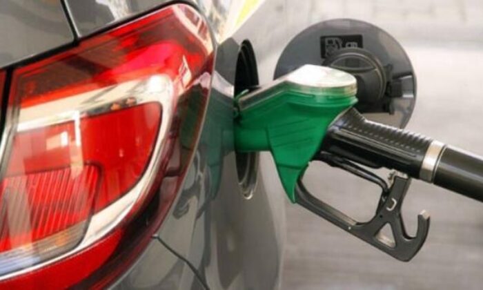 Kur düşerken indirim yok, kur kıpırdayınca bindirim var!.