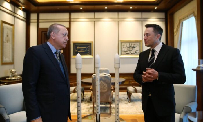 Cumhurbaşkanı Erdoğan, Elon Musk ile görüştü!.