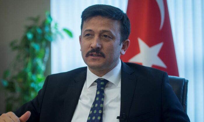 Kılıçdaroğlu’nun “Bedava Elektrik” sözüne AK Parti’den bomba yanıt!. “Hadi Yönettiğiniz İzmir’den Başlayın Bedava Elektrik Dağıtmaya!.”