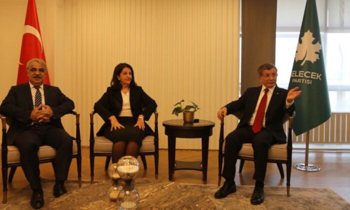 HDP’den Ahmet Davutoğlu’na ziyaret..