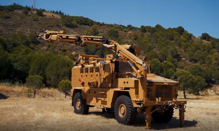 METİ, Kara Kuvvetleri envanterinde..