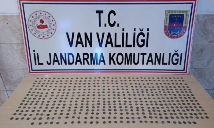 Van’da tarihi eser operasyonu..