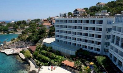Otel patronu AK Partili Başkan Haremlik-Selamlık takiyesini bırakıp oteline içki ruhsatı aldı!.