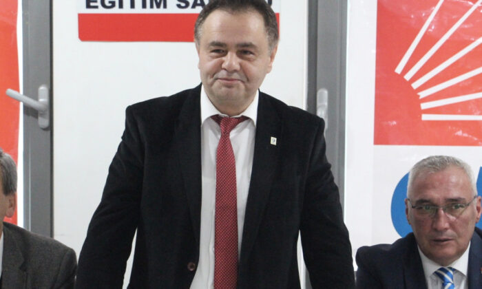 Yine CHP yine yolsuzluk!. Başkan beyin imar vurgunu ilçeyi karıştırdı!.