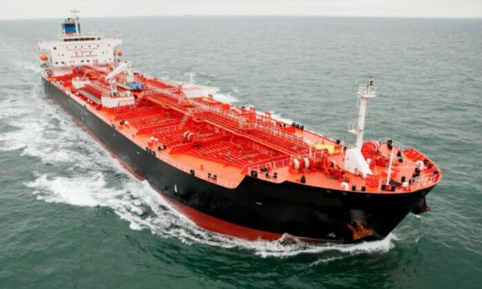 Rusya’dan çıkan ayçiçek yağı yüklü gemi İstanbul’a giriş yaptı!.