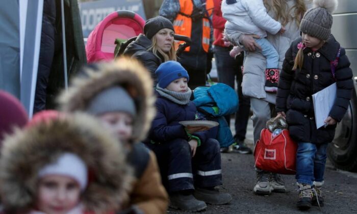 Yetim kalan Ukraynalı çocuklar Türkiye’ye getiriliyor!.