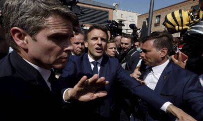 Macron’a pazar ziyaretinde domatesli saldırı..