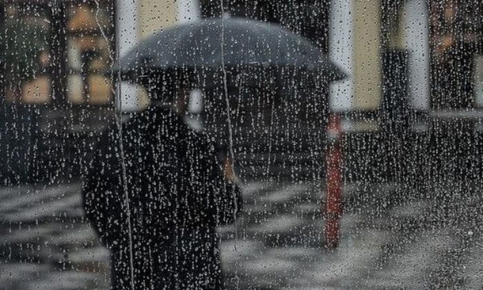 Meteoroloji uyardı! Türkiye bayramda sağanak yağışa teslim..