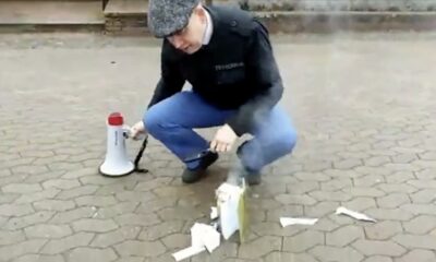 İsveç’te aşağılık provokasyon! Polis koruması altında Kur’an-ı Kerim yaktılar!. (video haber)