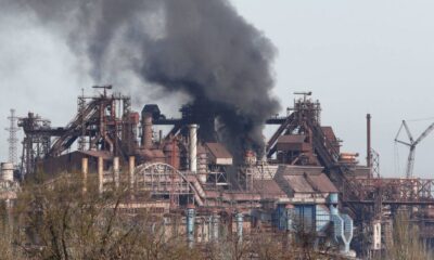 Zelensky, Azovstal fabrikasından sivillerin tahliyesinin başladığını açıkladı!.