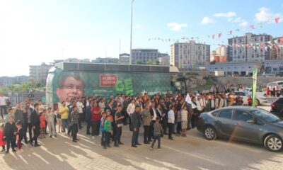 Ahmet Davutoğlu Şırnak’ta beklediği ilgiyi göremedi!.