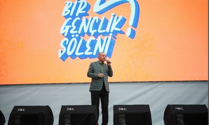 Cumhurbaşkanı Erdoğan Akşener’e sert çıktı! “Sen kim Abdülhamid’e saygısızlık kim!!”