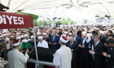 Laikliğe aykırıymış! ADD, Mahmut Efendinin cenazesini yargıya taşıyacak!.