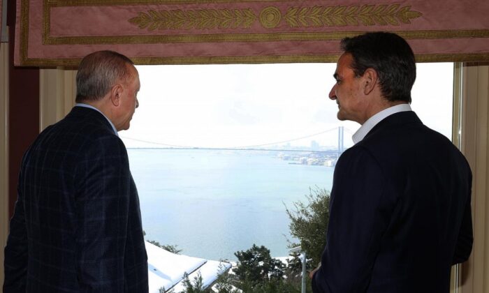 Ağlak Miçotakis, Türkiye ile diyaloğu devam ettirmek istiyormuş!.