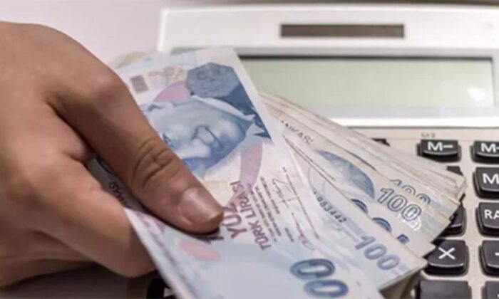 Emeklilerin bayram ikramiyeleri 2-7 Temmuz’da hesaplarda..