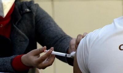 39 kişiye tek şırıngayla aşı yapmış!.