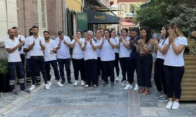 İzmir Büyükşehir Belediyesi işçileri mesajla işten çıkardı! Kemeraltı’nda protesto..