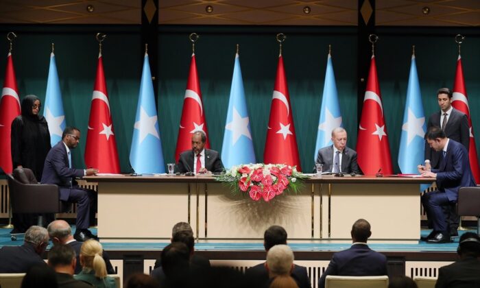 Cumhurbaşkanı Erdoğan Somalili mevkidaşı ile basın toplantısında konuştu!.