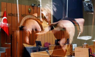 Teröristbaşı Gülen’i mehdi ilan eden hakimin cezası belli oldu!.