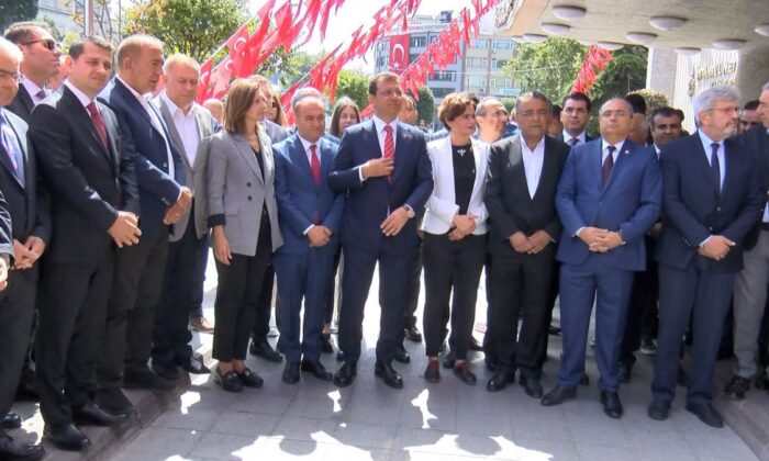 CHP’nin 15 Temmuz ikiyüzlülüğü! Anma programı düzenlediler!.