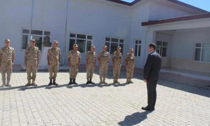 Tunceli’de AK Partili başkanı törenle karşılayan komutan görevden alındı!.