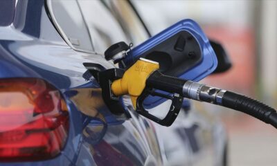 Akaryakıt fiyatları düşmeye devam ediyor!.