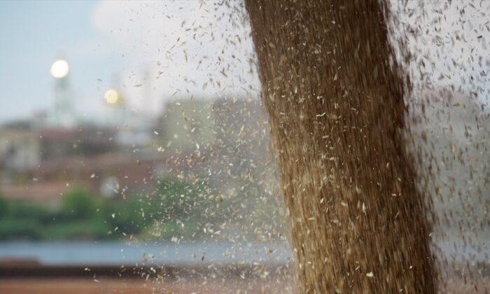 Ukrayna’dan tahıl taşıyan ilk gemi yarın çıkabilir!.