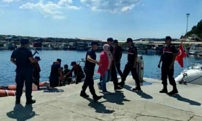 İzmir’de tekneyle Yunan adasına kaçmaya çalışan FETÖ’cüler yakalandı!.