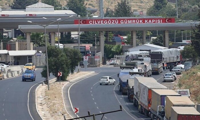 Rusya veto etti! Cilvegöz’den Suriye’ye insani yardımlar durabilir!.
