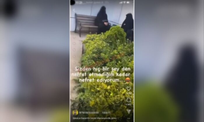 Sakarya’da tıbbi sekreterin çarşaflı kadınları aşağılayan paylaşımına soruşturma başlatıldı!.