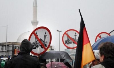 Almanya’da mültecilere ırkçı saldırı..