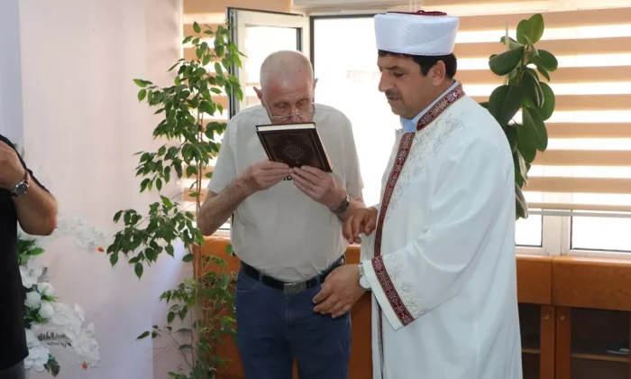 85 yaşındaki Fransız Emile Elazığ’da Müslüman oldu!.