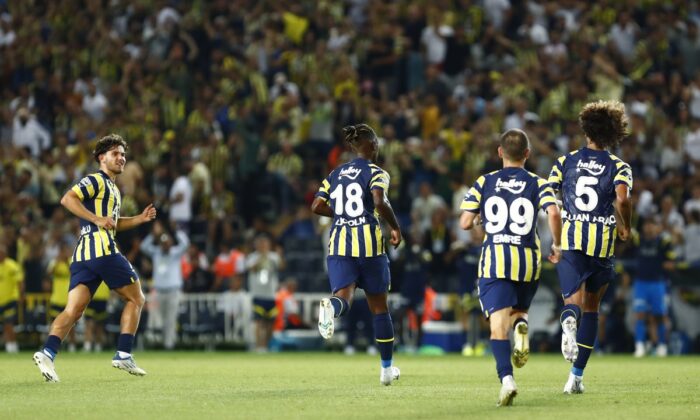 Fenerbahçe, Slovacko’yu 3-0 mağlup etti!.