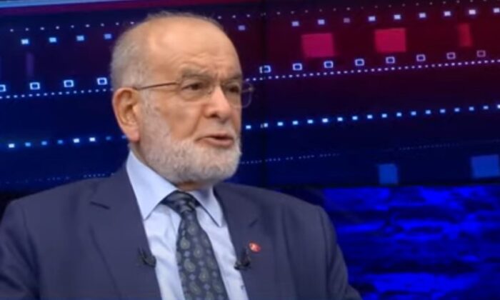 Karamollaoğlu’ndan Suriyeli mültecilerle ilgili açıklama..